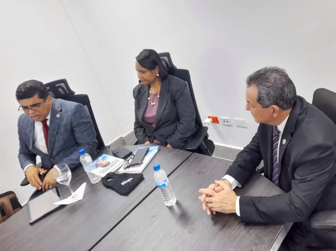 Dio Astacio presenta obra: “Conviértete en un Gerente Exitoso”